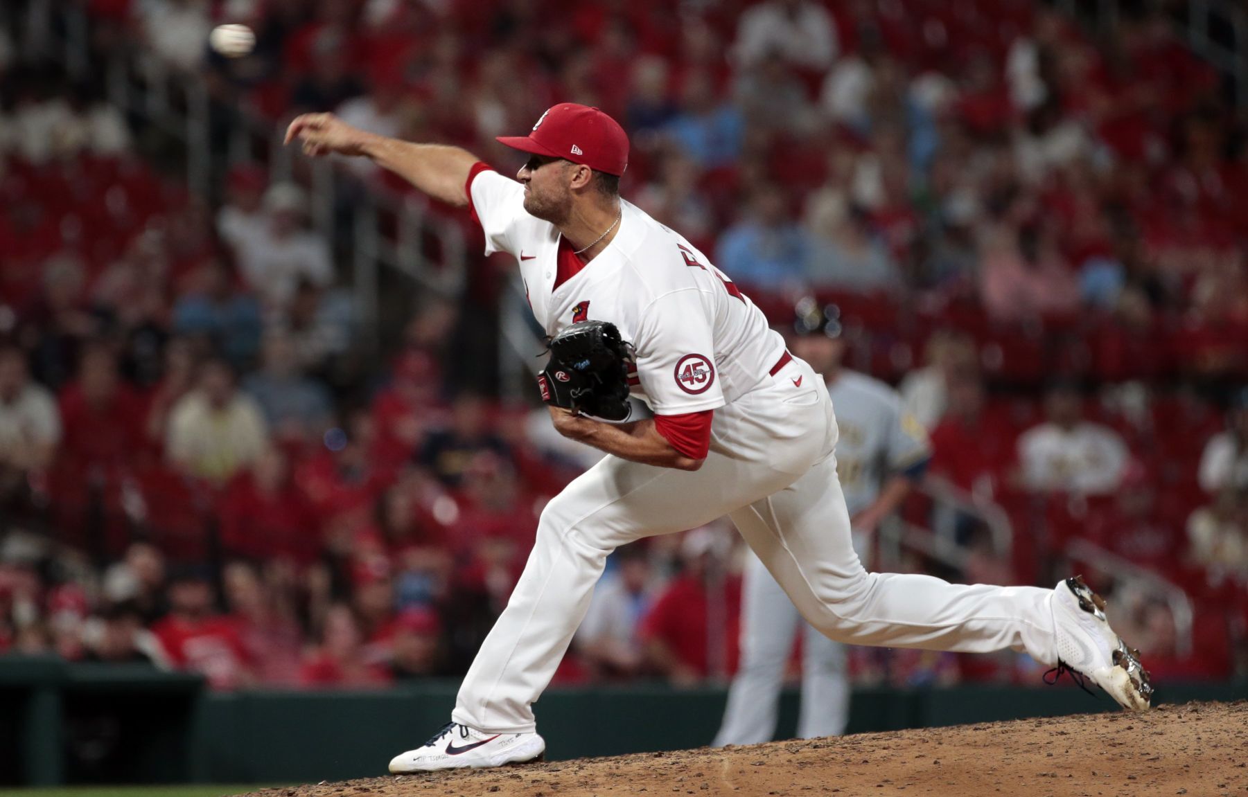 Brewers beat Cardinals 4-0, 17-game winning streak ends
